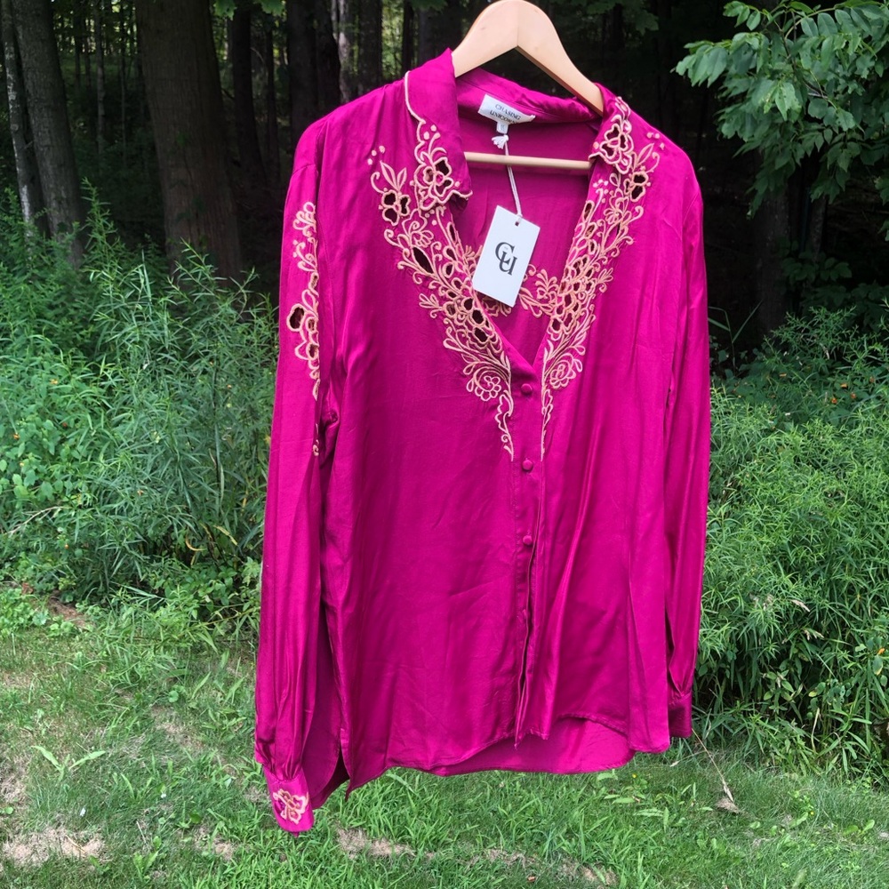 Reserved for trade!!!! Chasing Unicorns Fuchsia Embroidered Blouse